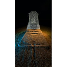 Lápida con fantasma