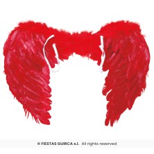 Alas de plumas rojas