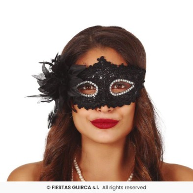 Antifaz negro con flor